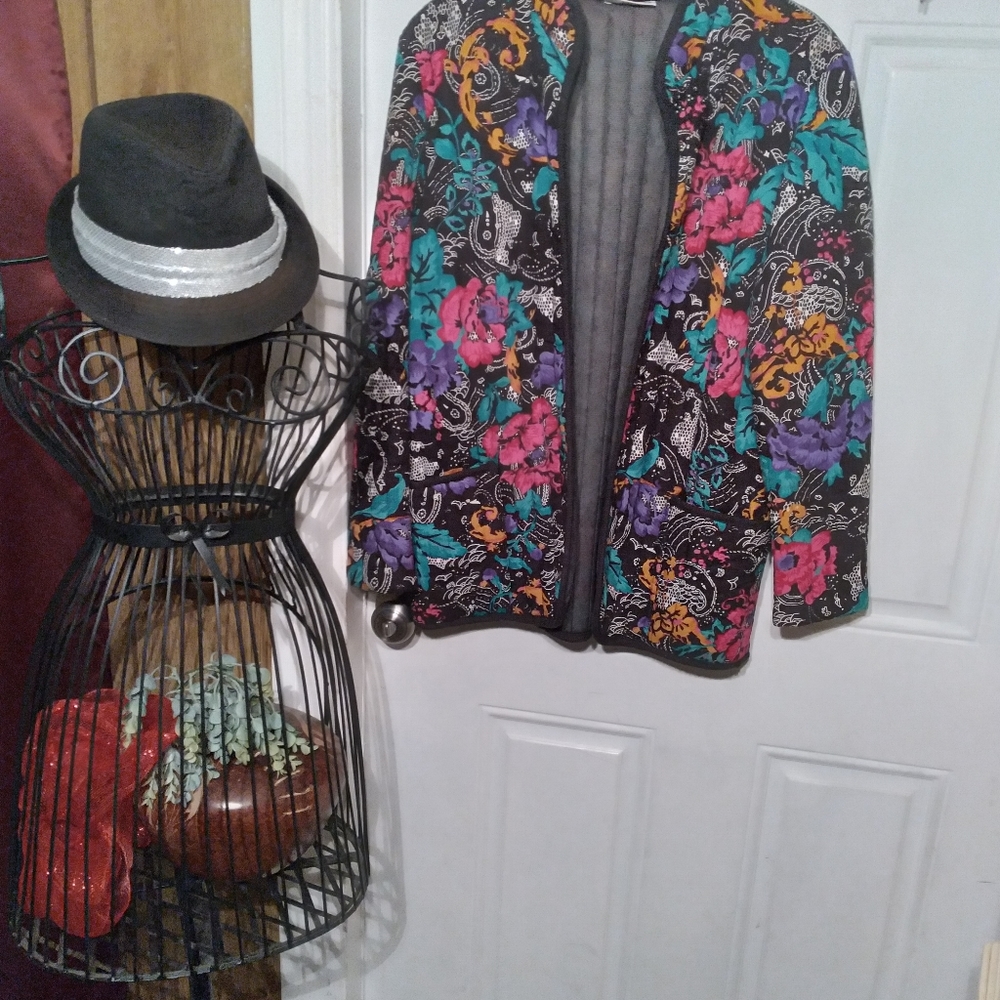 ITEM EYES JACKET